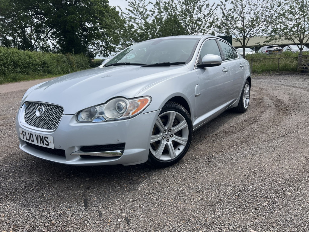 2010 Jaguar XF
